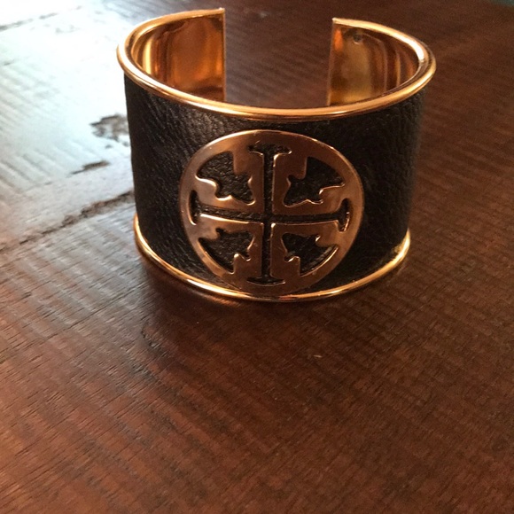 Tory Burch Jewelry - VGUC~ Tory Burch Wide Cuff Bracelet